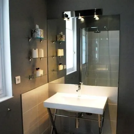 Guest house La Couronne 3*