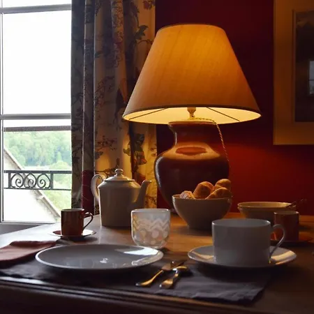 La Couronne Guest house